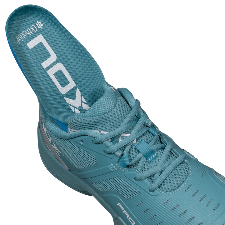 At10 Pro Shoe 2026 - Turquoise / White