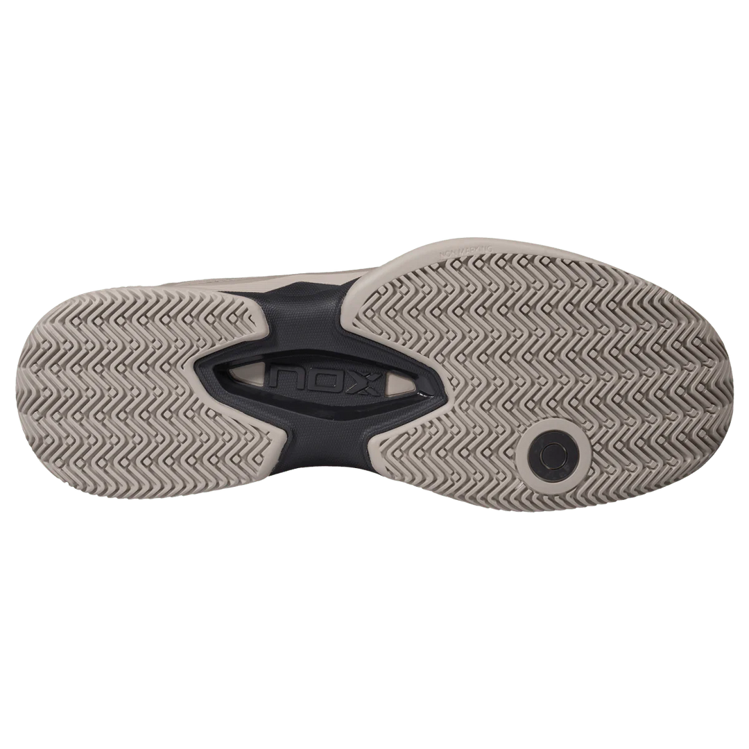 At10 Lux Shoe 2026 - Feather Gray / Raven